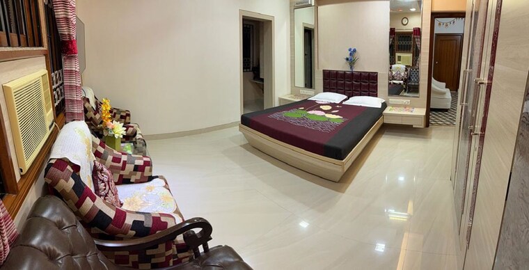 Living Room, hiranandani-gardens 2 Bedroom 777 Sq.Ft. Apartment In Powai Mumbai 10207145