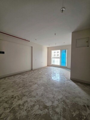 2 BHK Apartment For Sale in Sheth Avalon, Laxmi Nagar