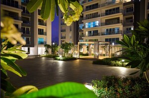 2 BHK Apartment – Exterior View View at Sheth Avalon, Laxmi Nagar - for Sale