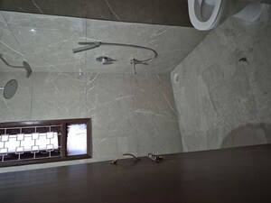 Bathroom in 3.5 BHK Apartment at Mayur Vihar – for Rent