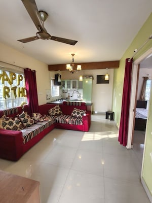 Living Room in 1 BHK Apartment at Lb Shastri Nagar – for Rent