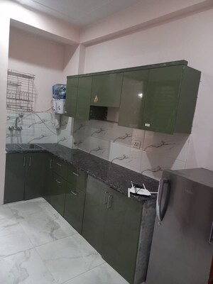 Kitchen in 1.5 BHK Builder Floor at AS Tower, Sector 45 – for Rent