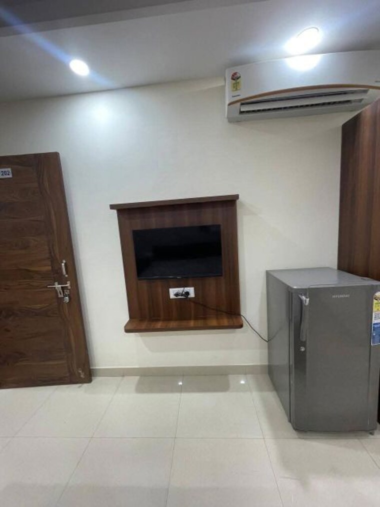 undefined, dlf-qerwa 1 RK 300 Sq.Ft. Builder Floor In Sector 28 Gurgaon 10207180