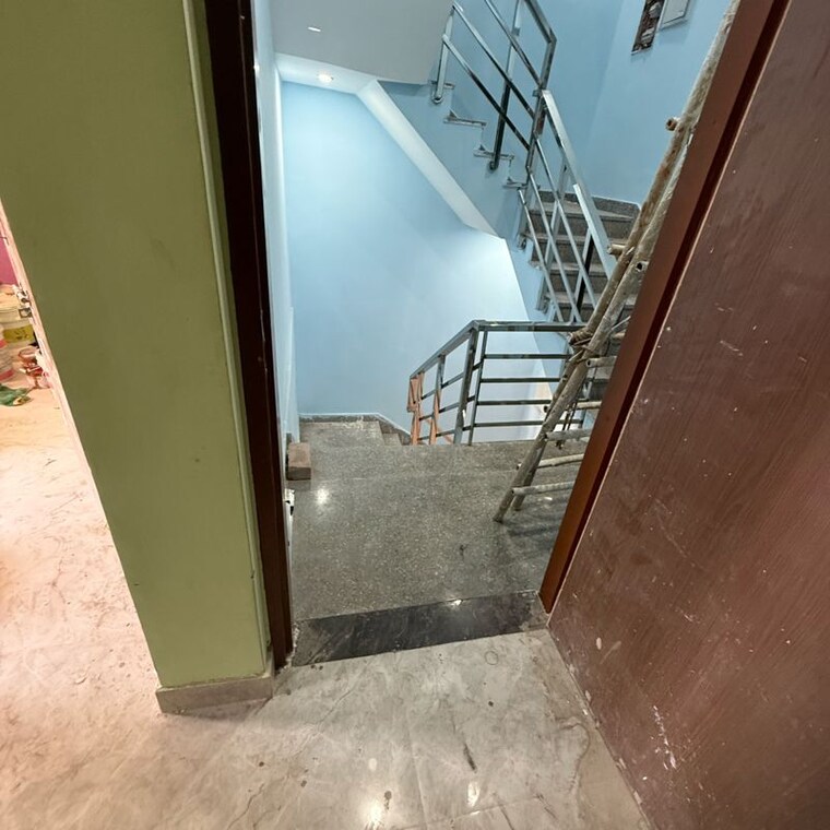 Balcony, sector 18 2 Bedroom 160 Sq.Ft. Builder Floor In Sector 18 Gurgaon 10207188