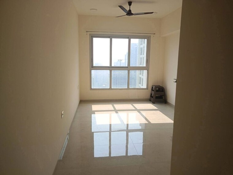 Living Room, piramal-vaikunth 2 Bedroom 800 Sq.Ft. Apartment In Balkum Pada Thane 10207190