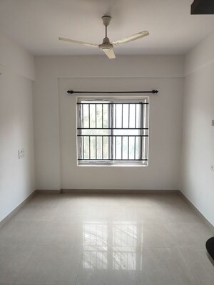 Room in 3 BHK Apartment at Fortuna White Wings, Basavanagar – for Rent