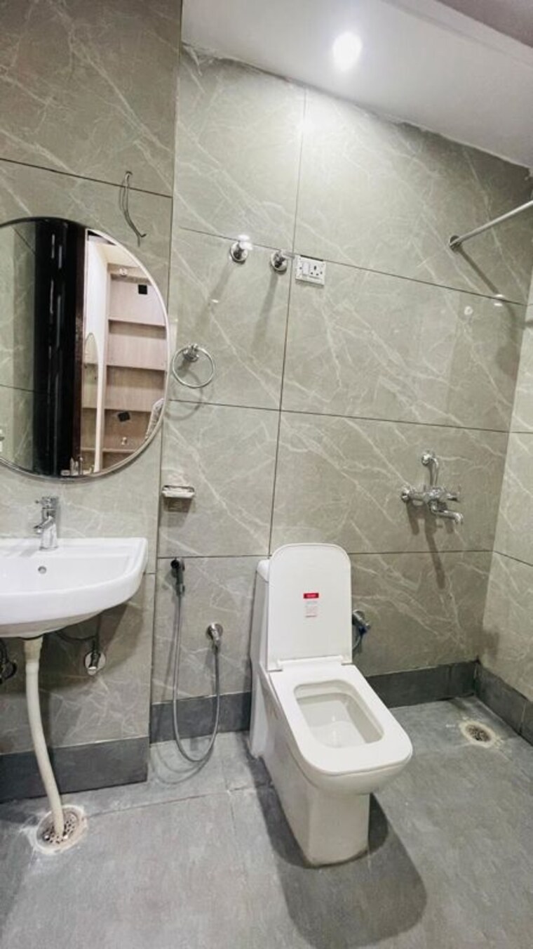 Bathroom, sector 38 2 Bedroom 1235 Sq.Ft. Builder Floor In Sector 38 Gurgaon 10207217