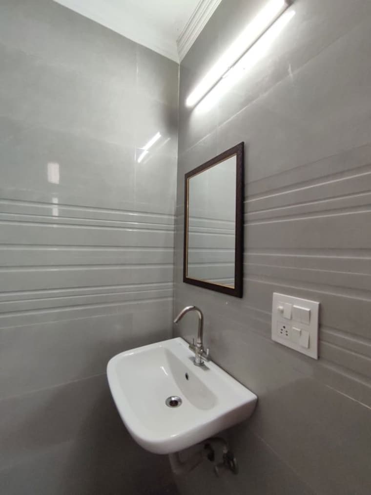 Bathroom, sector 38 2 Bedroom 1235 Sq.Ft. Builder Floor In Sector 38 Gurgaon 10207217