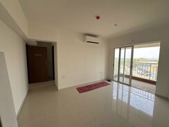 1.5 BHK + Store Room Apartment For Sale in Lodha Amara