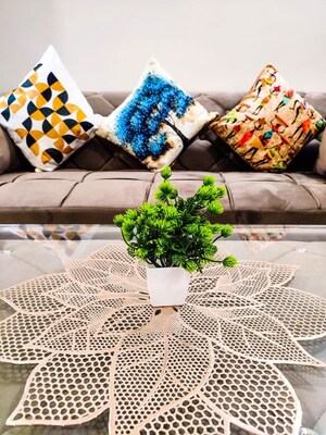 Bedroom in 2 BHK Builder Floor at Sector 44 – for Rent