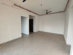 Room in 3 BHK Apartment at Rosa Manhattan, Ghodbunder Road – for Rent