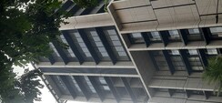 3 BHK + Servant Room Apartment For Rent in Khar West