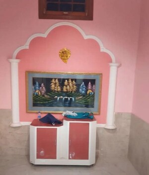 Furnished Amenities in 2 BHK Builder Floor at Kamta – for Rent