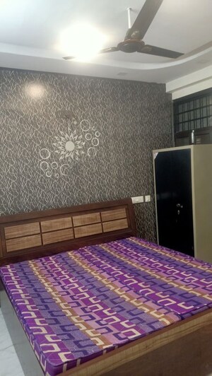 Bedroom in 2 BHK Apartment at Capital Royal Casa, Gms Road – for Rent