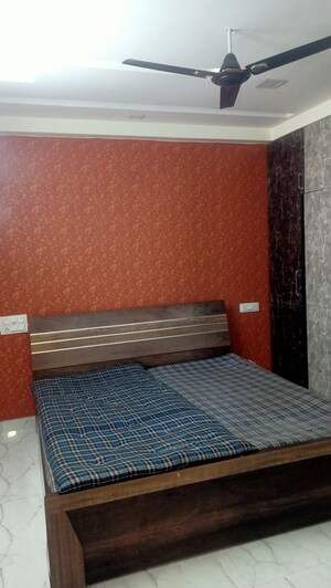Furnished Amenities in 2 BHK Apartment at Capital Royal Casa, Gms Road – for Rent