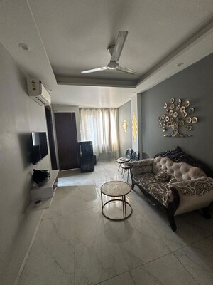 Living Room in 1 BHK Builder Floor at Sushant Lok 3, Sector 57 – for Rent