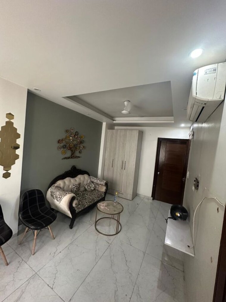 Hall, sushant-lok-3 1 Bedroom 600 Sq.Ft. Builder Floor In Sector 57 Gurgaon 10207327