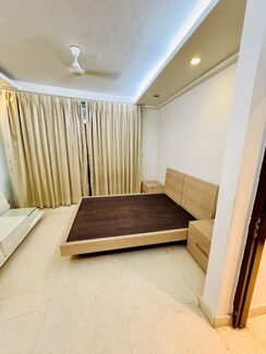 6+ BHK + Pooja Room,Servant Room Penthouse For Sale in Parsvnath Green Ville