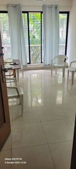 1 BHK Apartment For Sale in Evershine Millennium Paradise
