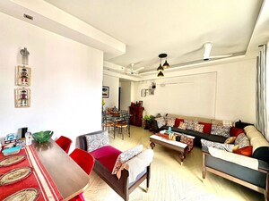 Bedroom in 2.5 BHK Apartment at H R Buildcon Elite Homz, Sector 77 – for Rent