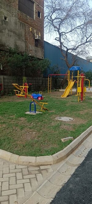 2 BHK Apartment – Garden View at Pyramid Midtown, Sector 59 - for Rent