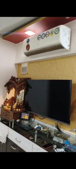 Furnished Amenities in 1 BHK Apartment at MHADA Prakash Cotton Mill, Lower Parel – for Rent