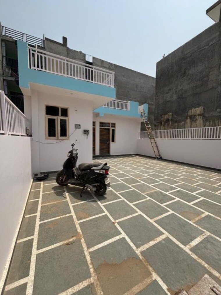Exterior View, avj-platinum 2 Bedroom 120 Sq.Mt. Builder Floor In Zeta I Greater Noida Greater Noida 10207388