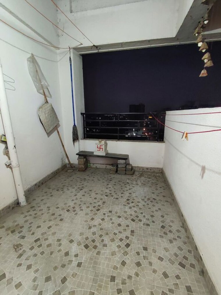 Balcony, ganesh-baug 2 Bedroom 800 Sq.Ft. Apartment In Sinhagad Road Pune 10207409