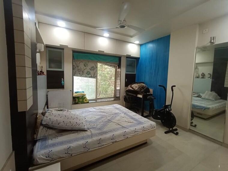 Master Bedroom, model colony 3 Bedroom 1500 Sq.Ft. Apartment In Model Colony Pune 10207415