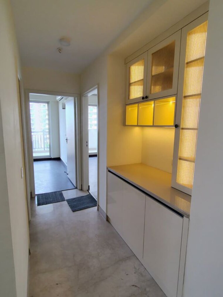 Room, shree-vardhman-victoria 3 Bedroom 1950 Sq.Ft. Apartment In Sector 70 Gurgaon 10113323