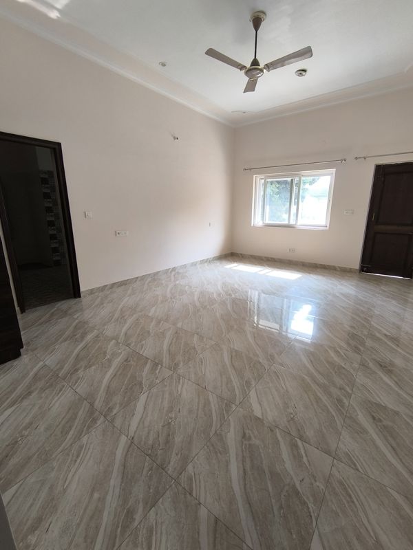 4 BHK Independent House For Rent in Turner Road