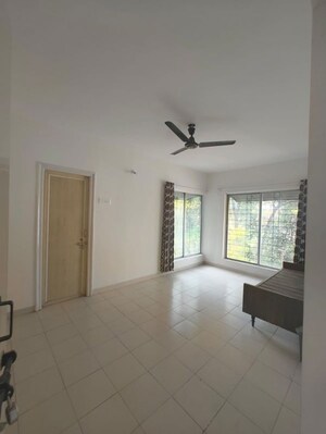 Master Bedroom in 3 BHK Apartment at Dp Road – for Rent