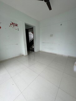 1 BHK + Study Room,Extra Room Apartment For Sale in Palladium Karan Heights