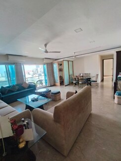 2 BHK Apartment For Rent in Shilpa Apartment Santacruz West
