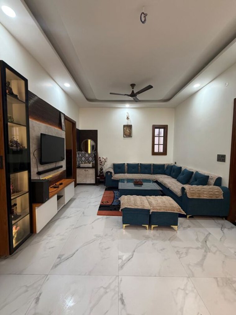 Living Room, gms road 3 Bedroom 1780 Sq.Ft. Builder Floor In Gms Road Dehradun 10207443