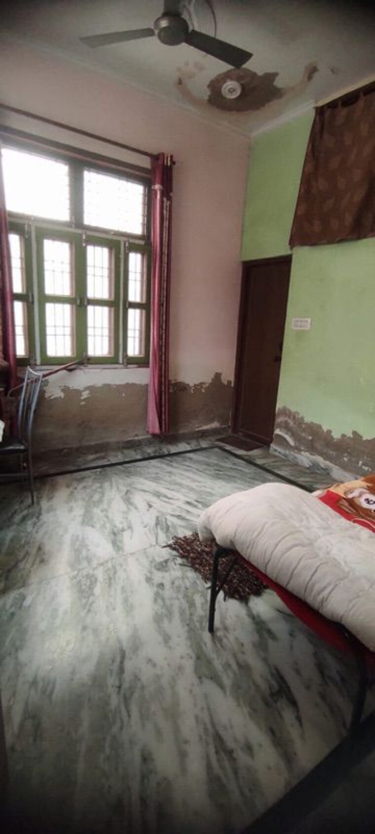 Room, burari 4 Bedroom 120 Sq.Yd. Independent House In Burari Delhi 10207429