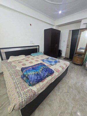 Bedroom in 1 BHK Builder Floor at Gupta Awas, Sector 43 – for Rent