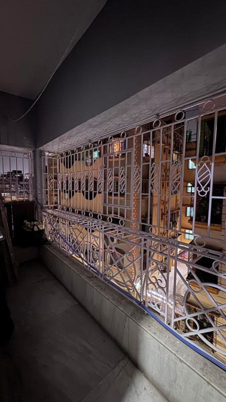 Balcony, satgachi 3 Bedroom 1133 Sq.Ft. Apartment In Satgachi Kolkata 10207453