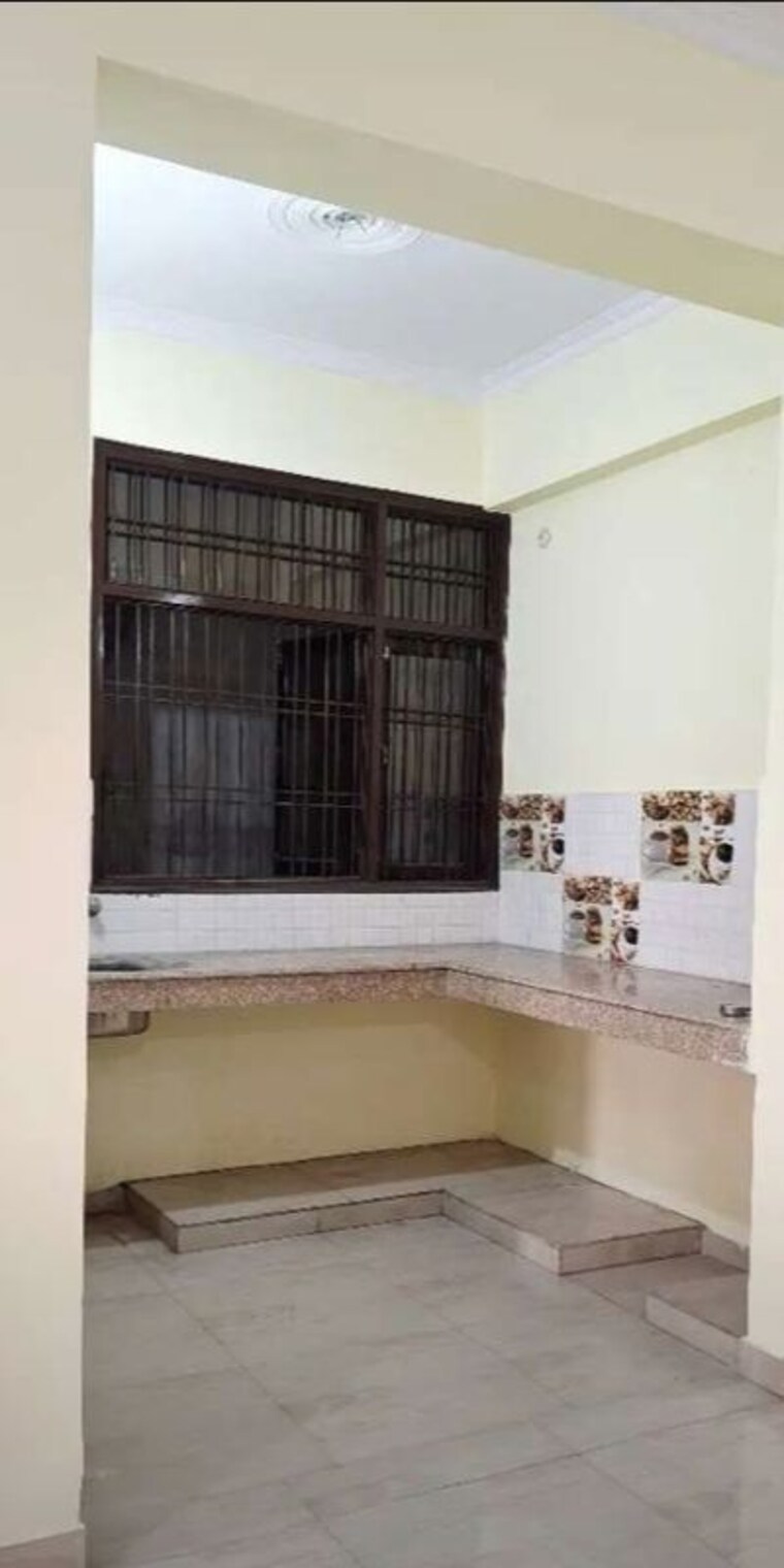 Room, butler colony 2 Bedroom 1460 Sq.Ft. Apartment In Butler Colony Lucknow 10207465