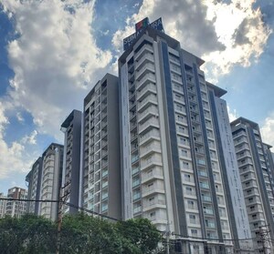 2 BHK Apartment For Rent in Sumadhura Horizon, Kondapur