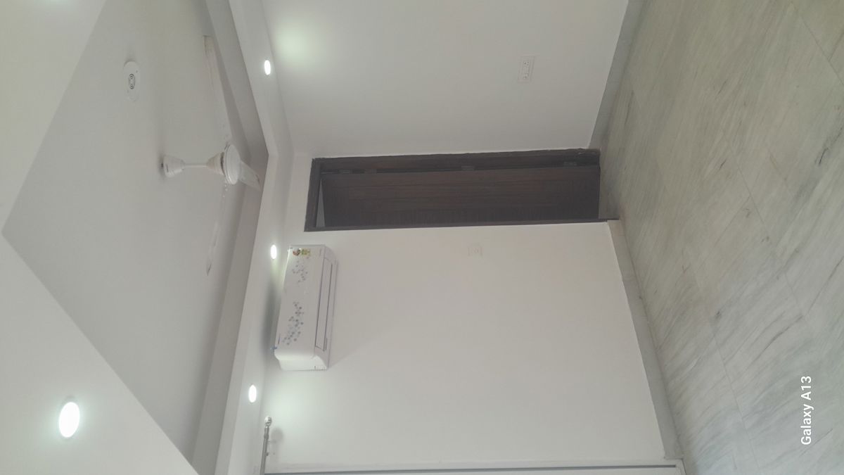 4 BHK + Pooja Room,Servant Room Builder Floor For Rent in Sector 50