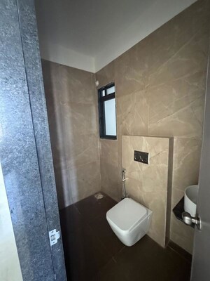 Bathroom in 3 BHK Apartment at Kalpataru Elitus, Mulund West – for Rent