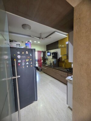 Kitchen in 4 BHK Apartment at Oberoi Realty Sky Heights, Andheri West – for Rent