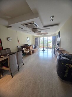 4 BHK Apartment For Rent in Oberoi Realty Sky Heights
