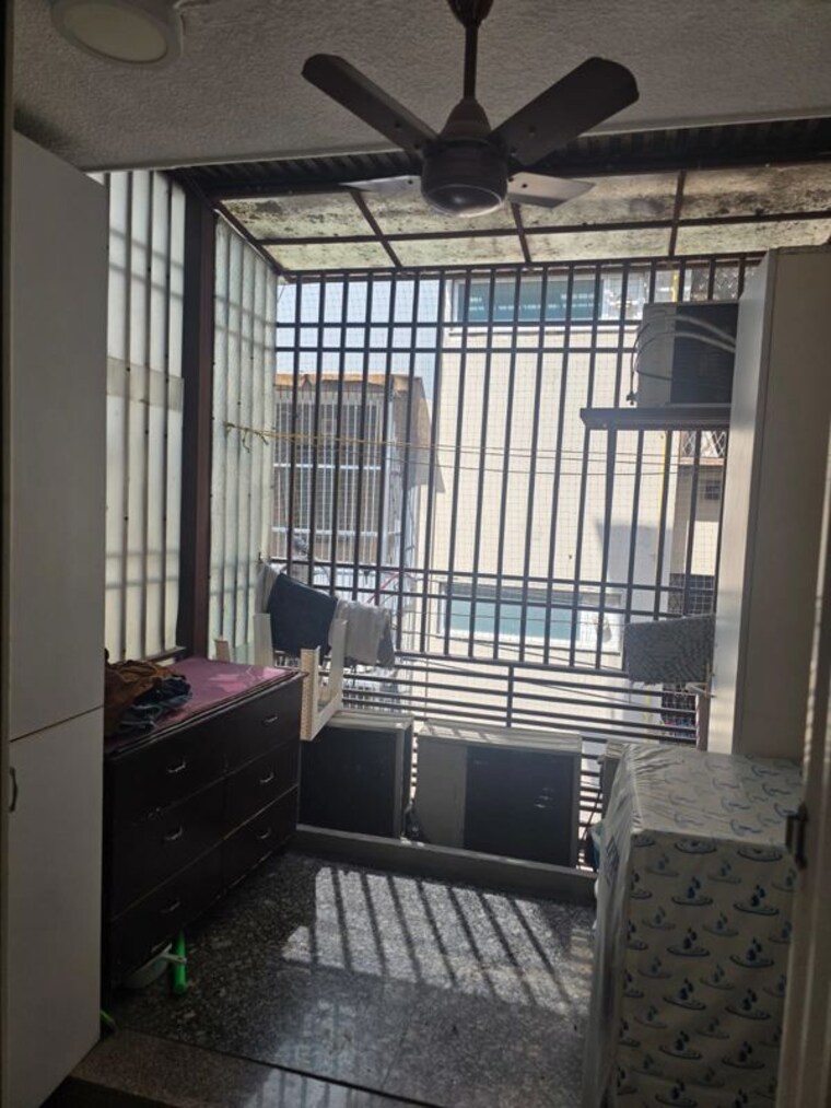 Other, greater kailash ii 4 Bedroom 300 Sq.Yd. Builder Floor In Greater Kailash ii Delhi 10207561