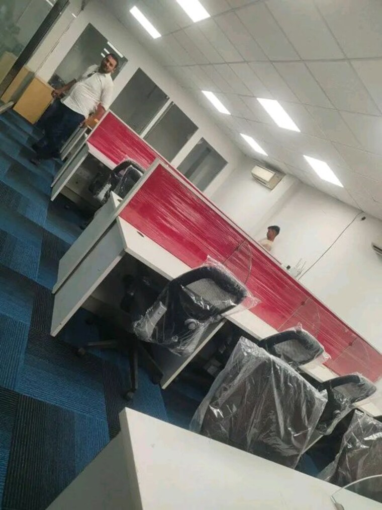 Team Area, sector 2 Commercial Office Space 2000 Sq.Ft. In Sector 2 Noida 10207590