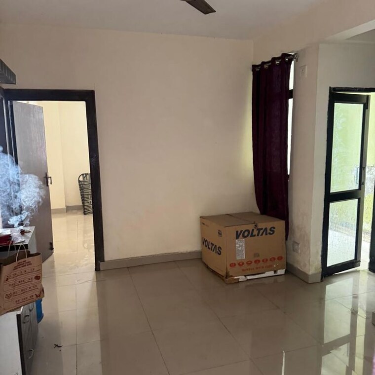 Living Room, charms-castle-phase-ii 2 Bedroom 950 Sq.Ft. Apartment In Sehani Khurd Ghaziabad 10207605