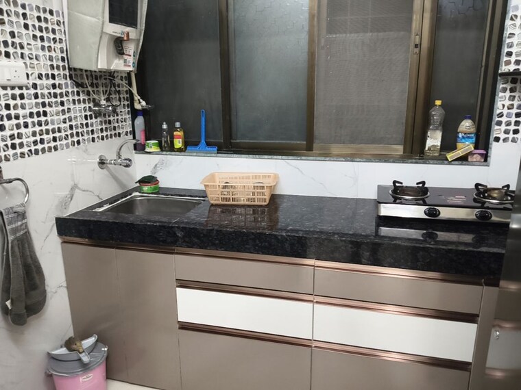Kitchen, vile parle west 1 RK 200 Sq.Ft. Apartment In Vile Parle West Mumbai 10207612
