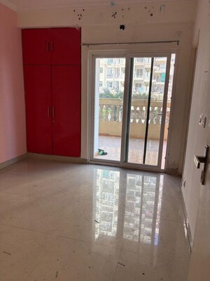 Room in 2 BHK Apartment at SVP Gulmohur Garden, Raj Nagar Extension – for Rent