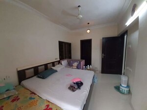 Bedroom in 2 BHK Apartment at K Raheja Raheja Residency, Malad East – for Rent